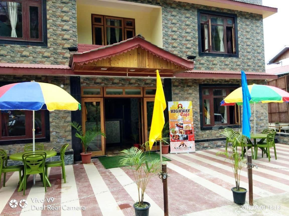 Aurora Gangtok Hotel Exterior photo